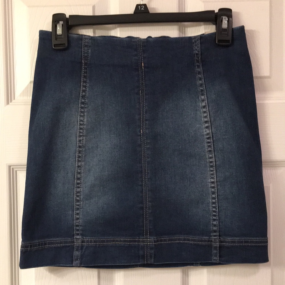 Jolt Distressed Denim Jean Skirt size 5, 27